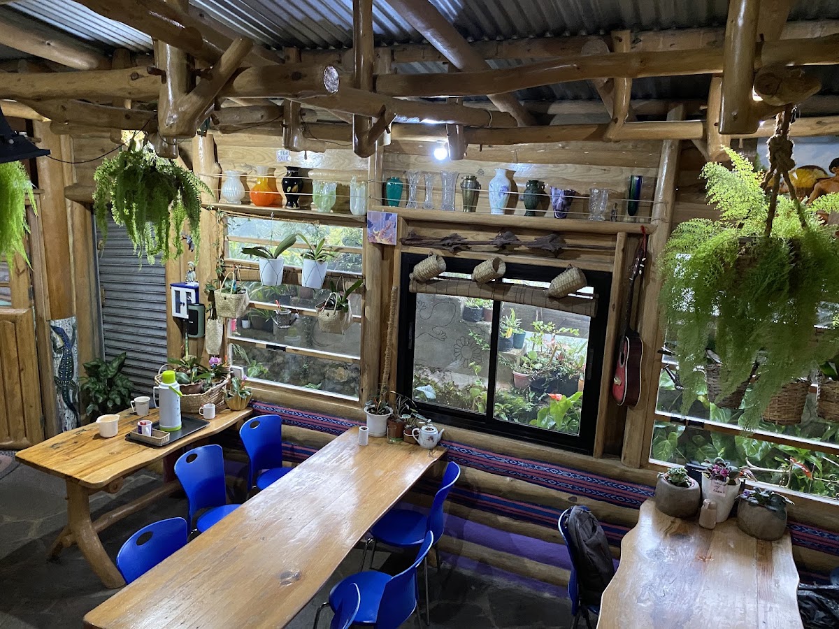 Ganduyan Inatep Cafe