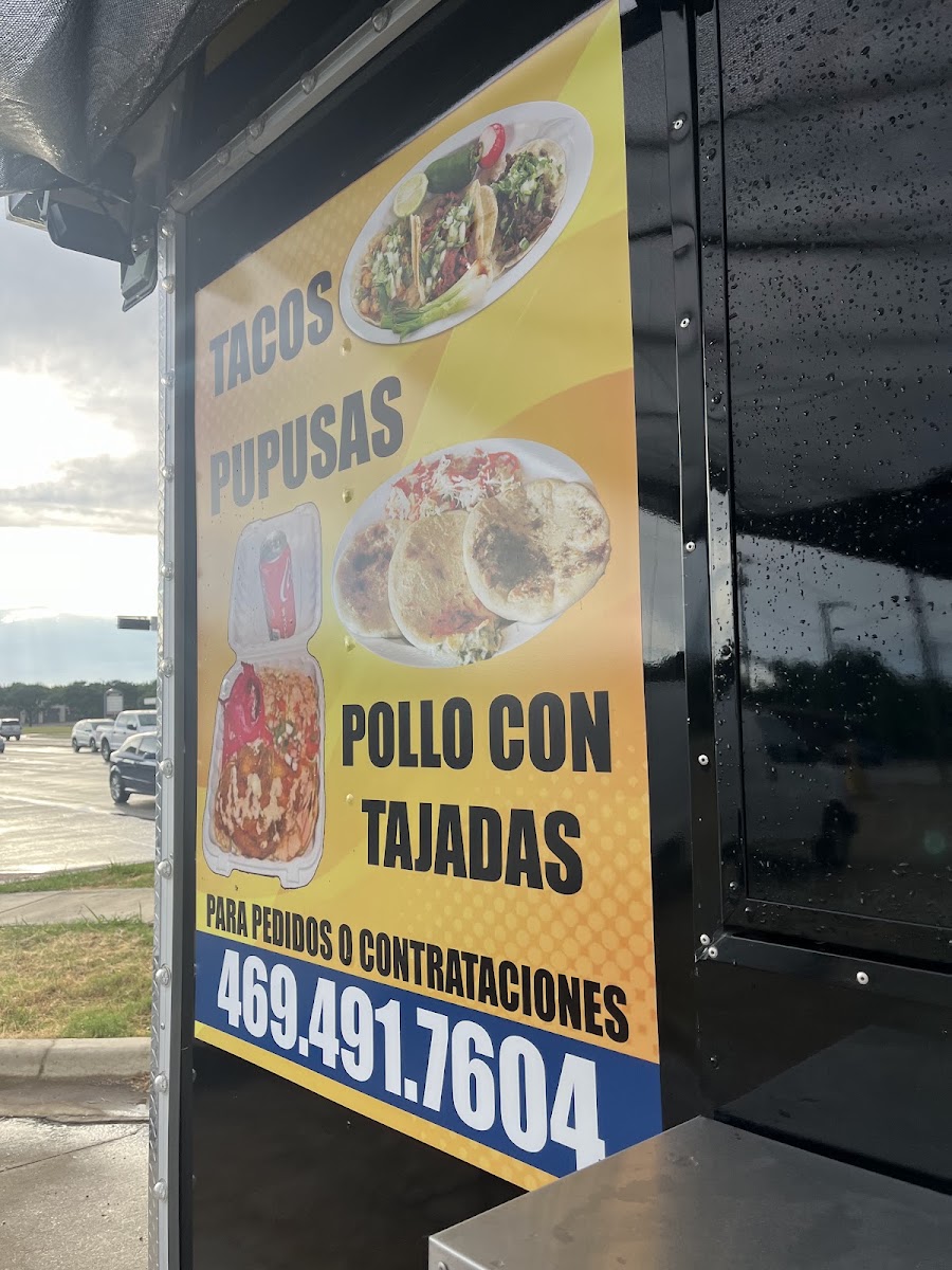 Tacos y Pupusas Tia Sandra menu board