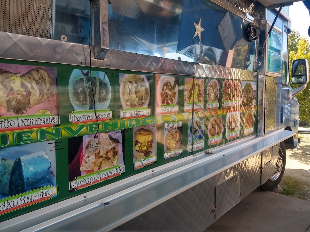 Los Serranos menu board