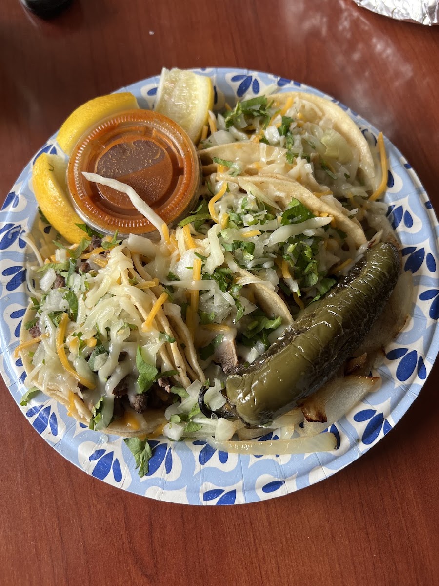 Tacos Y Mariscos Chapala