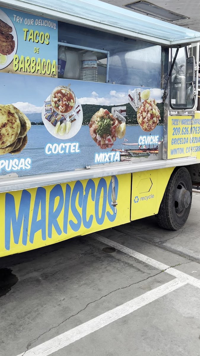 Tacos Y Mariscos Chapala