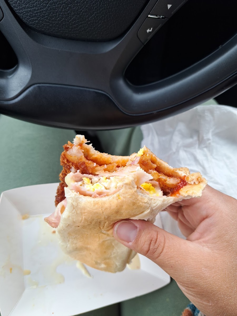 Ray-Ray's Roadside Grill