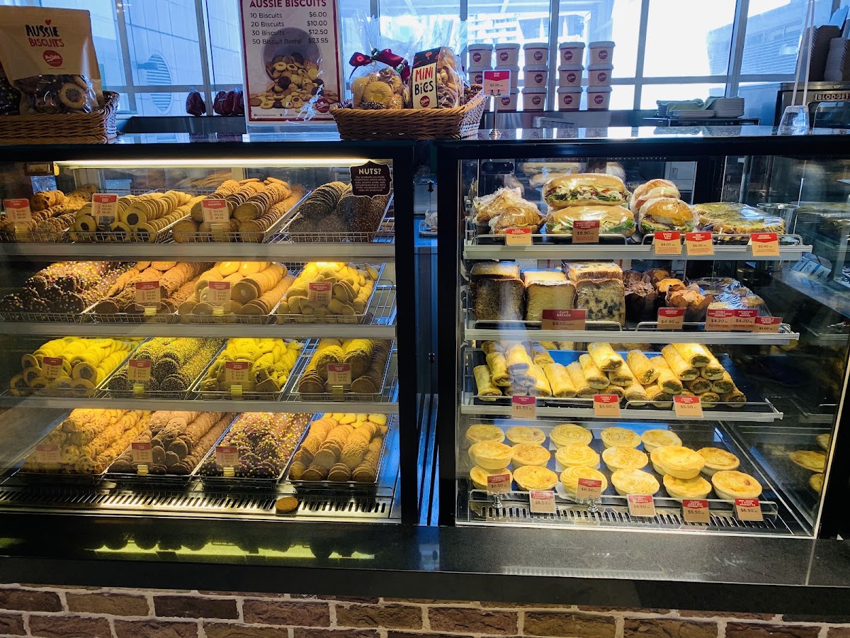 Mrs. Fields Bakery Cafe