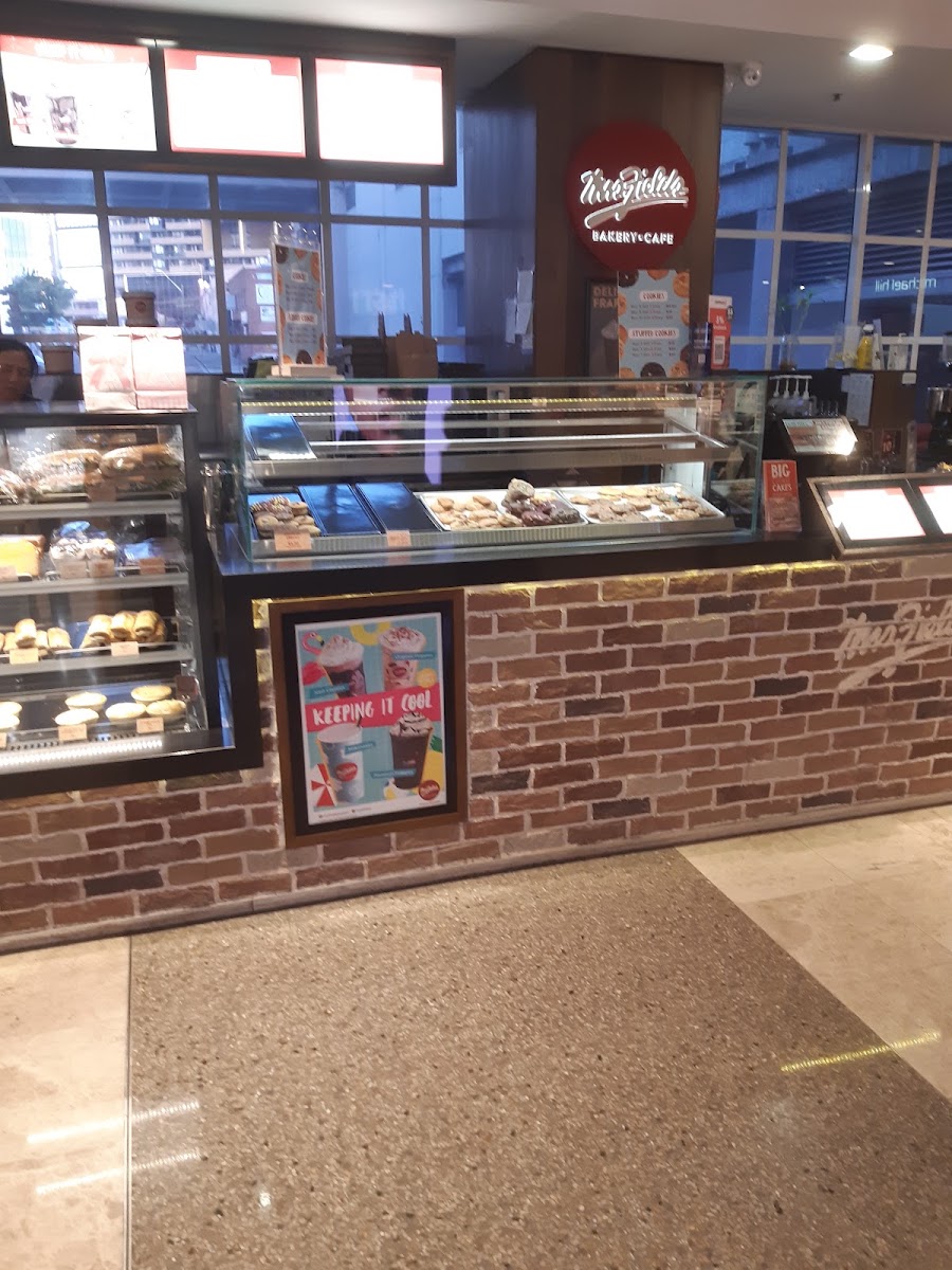 Mrs. Fields Bakery Cafe