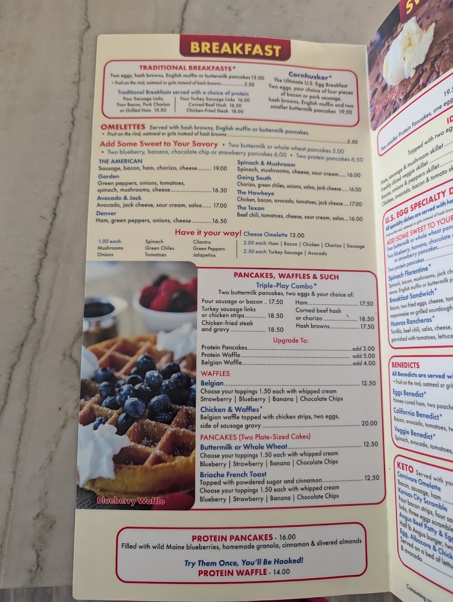 US Egg Breakfast and Lunch Restaurant menu board