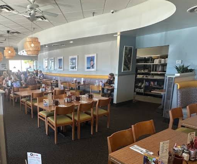 US Egg Breakfast and Lunch Restaurant
