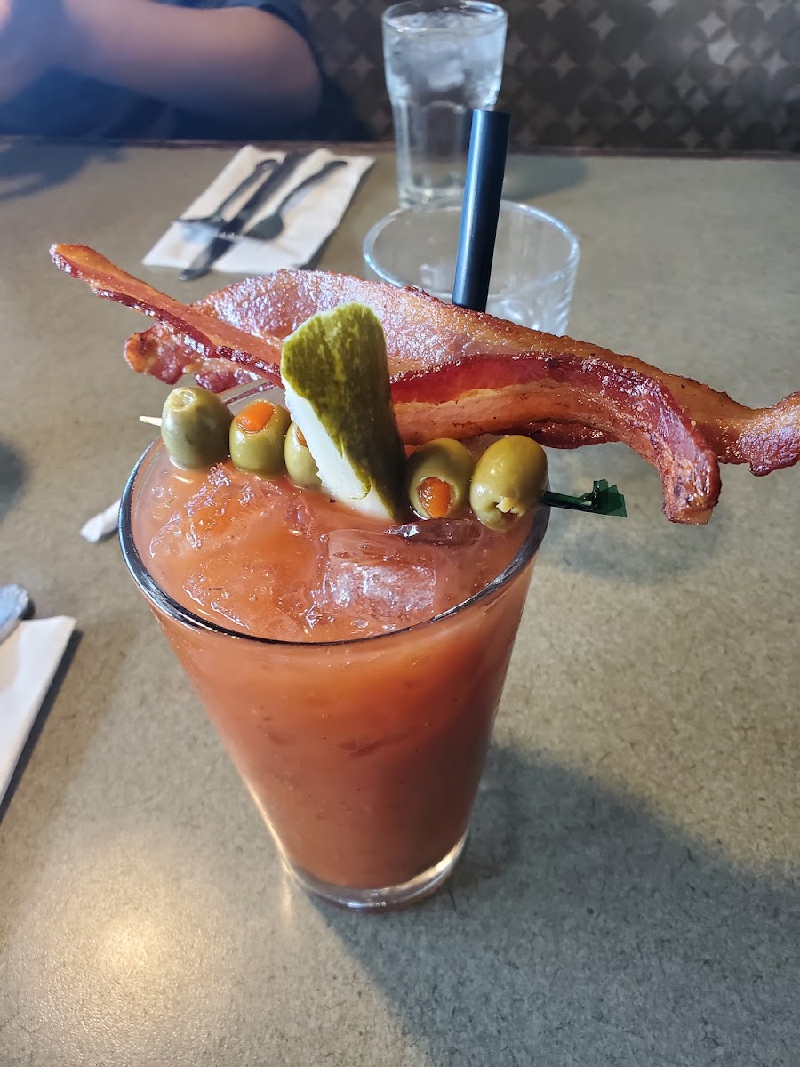 US Egg Breakfast and Lunch Restaurant