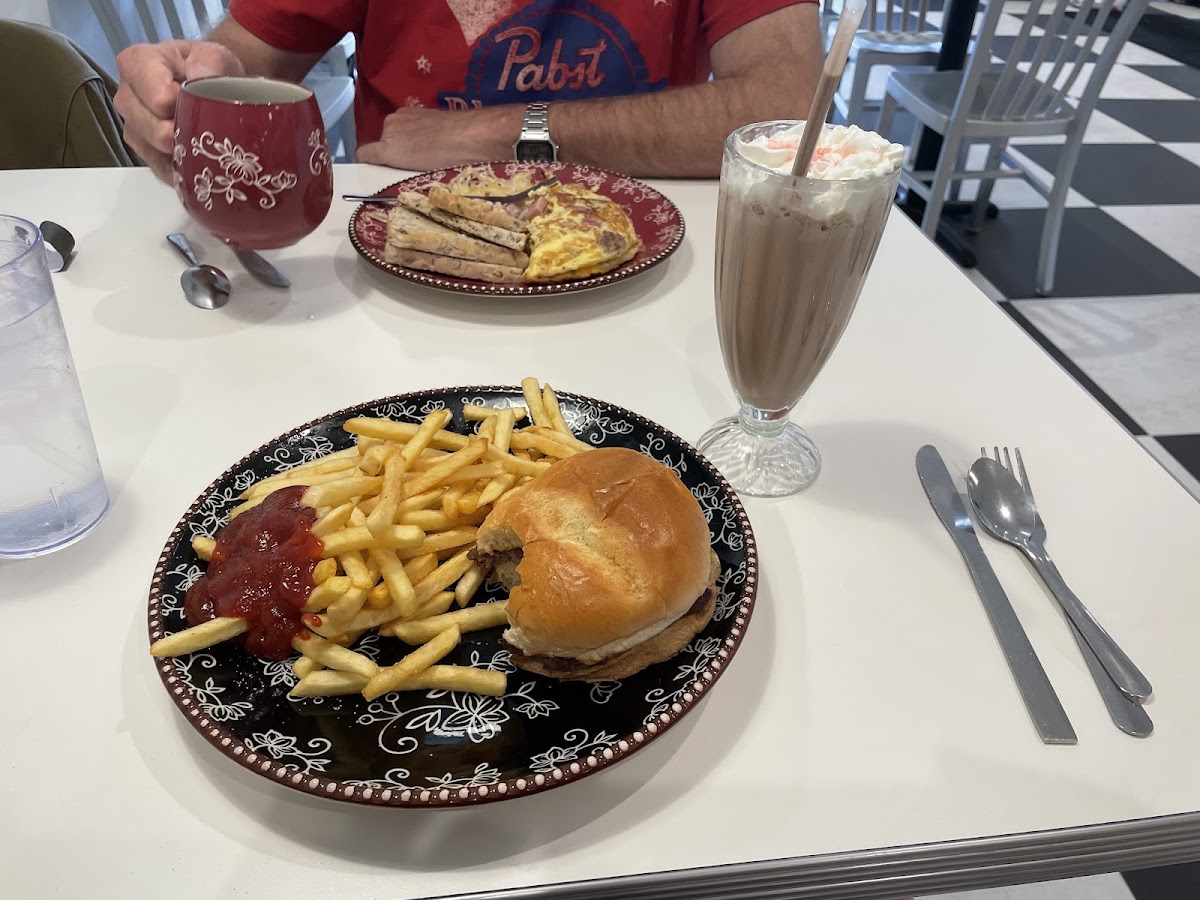 Rewind Diner