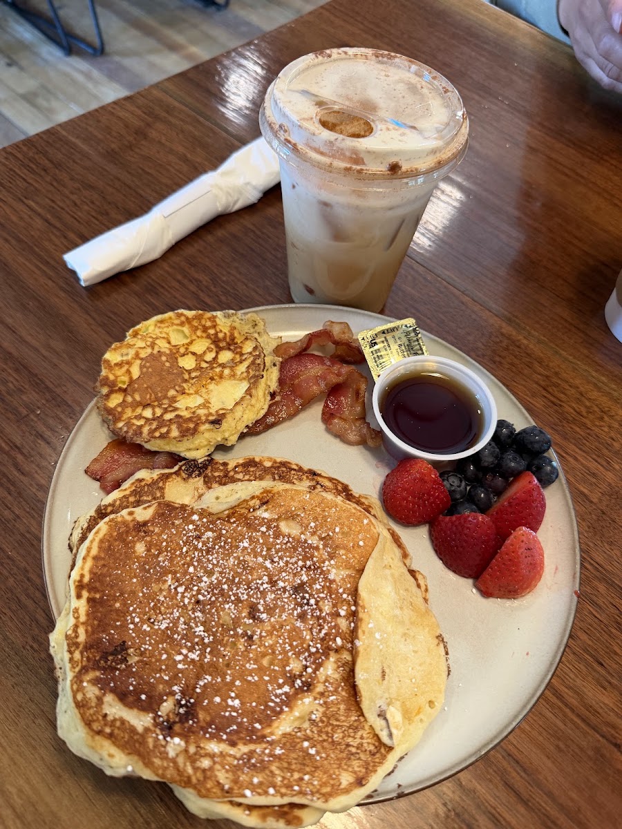 Morning Fog Coffee & Eats