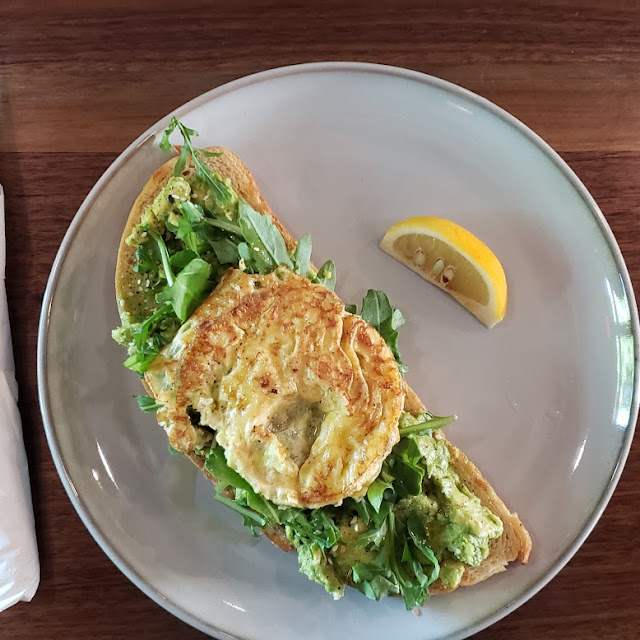 Avocado Toast with an Egg