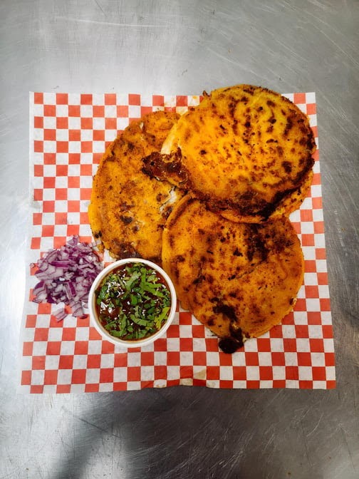 Tacos al pastor el trompo