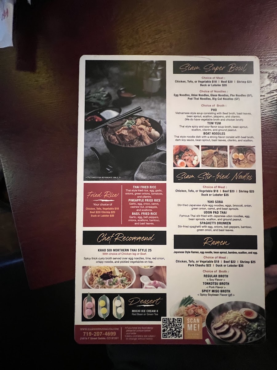 Siam Noodles Salida menu board