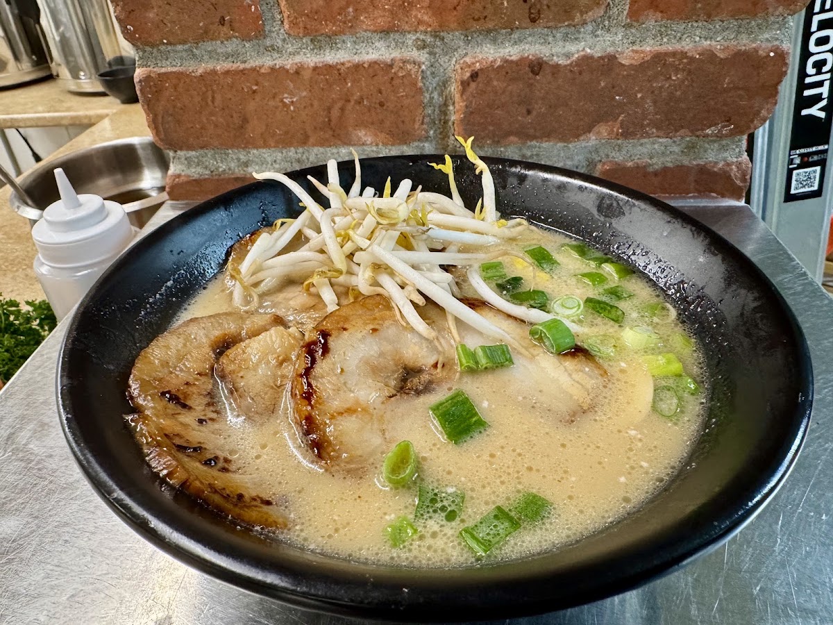 Siam Noodles Salida