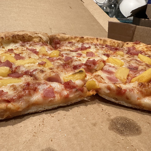 Hawaiian Pizza