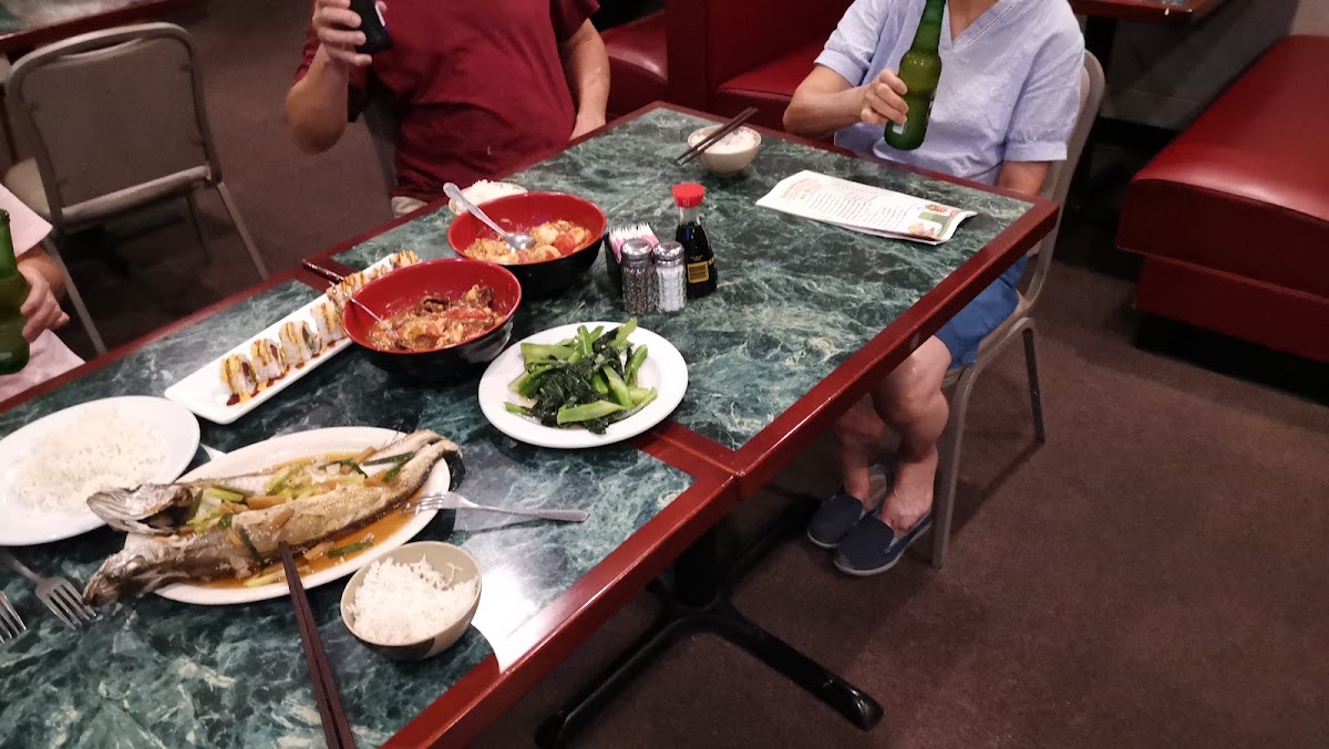 Happy Chinese | Wok & Sushi