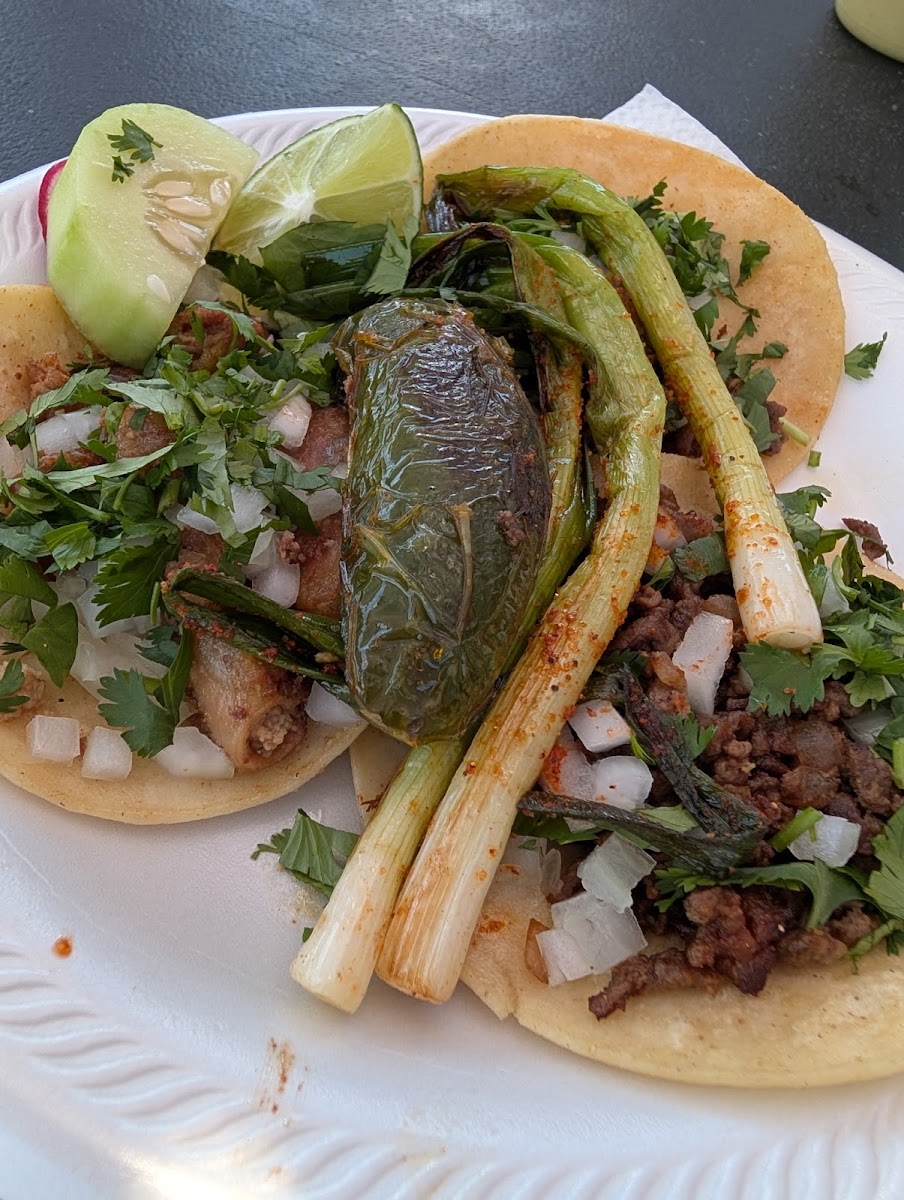 El Amigo Tacos