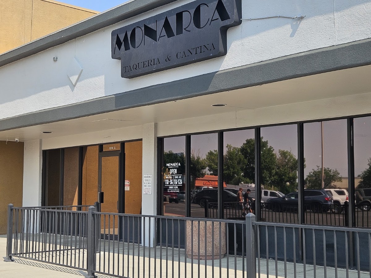 Monarca Taqueria & Cantina