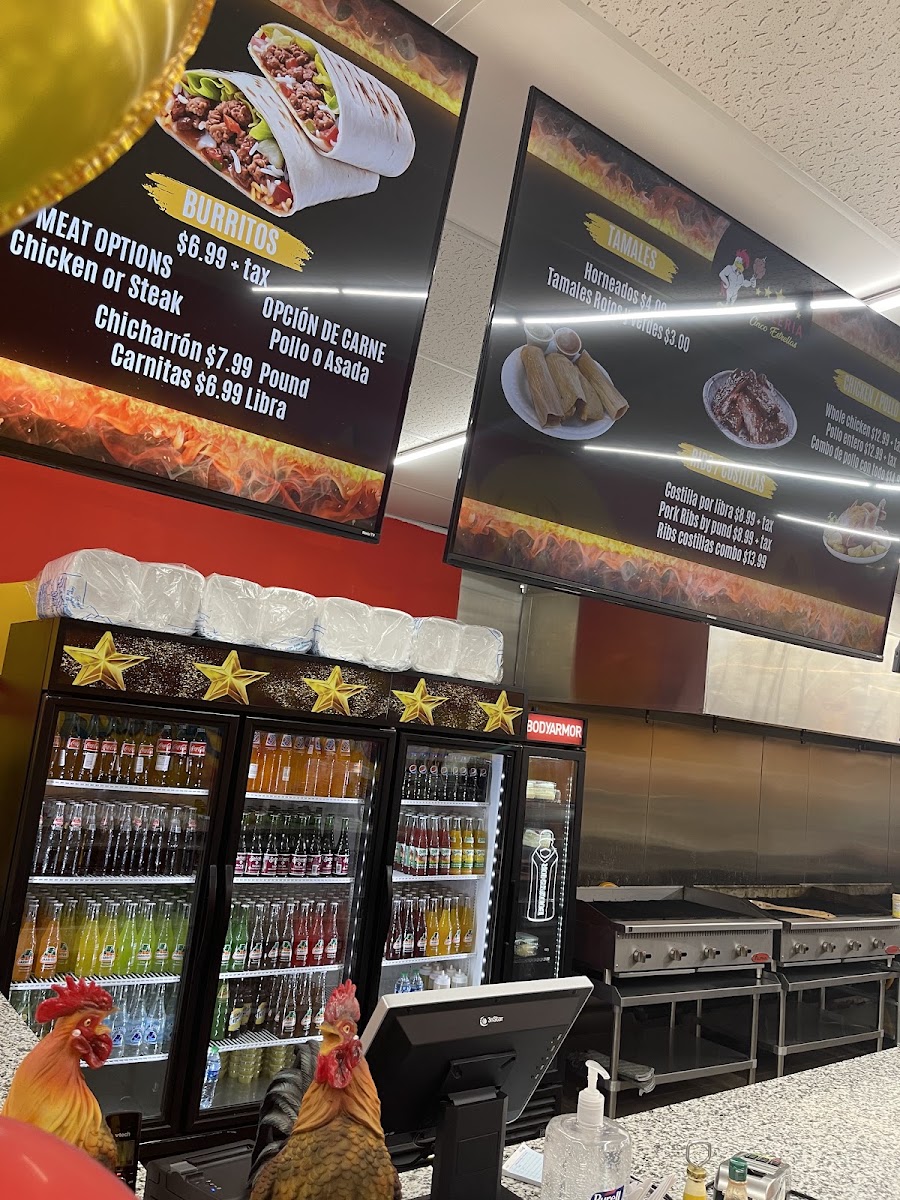 Polleria Cinco Estrellas menu board