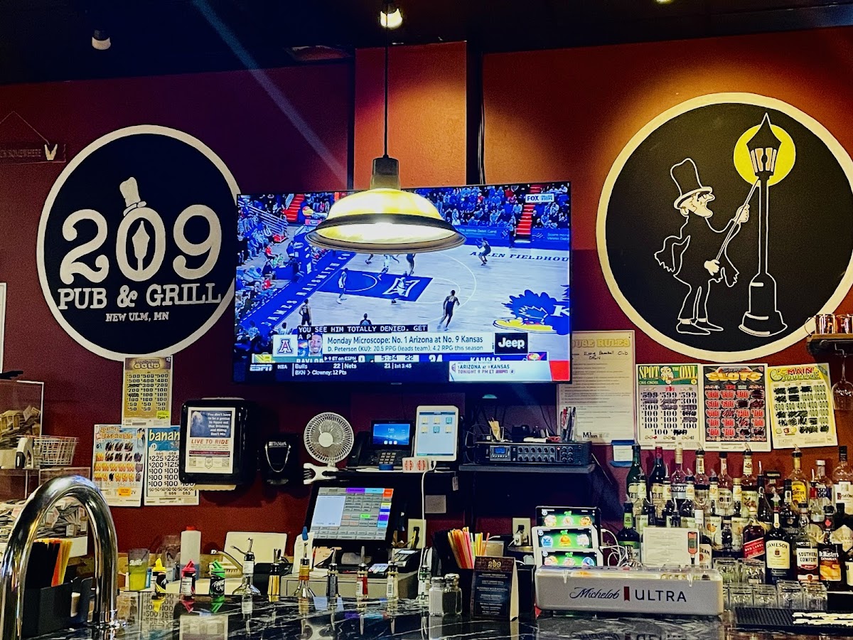 209 Pub & Grill