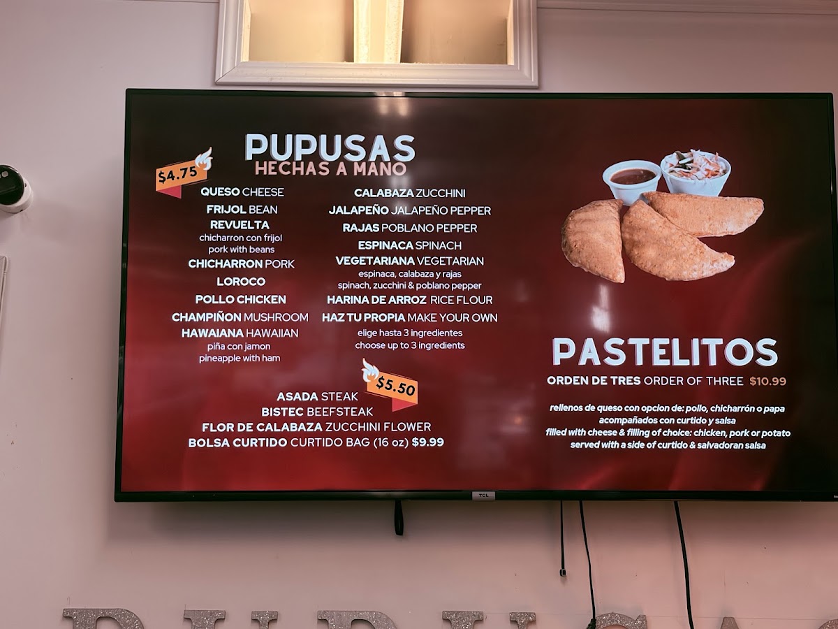 Pupuseria Café #2 menu board
