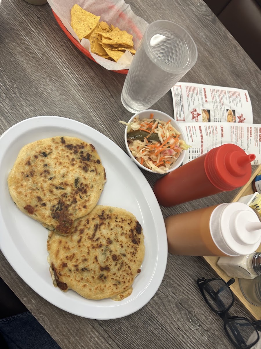 Pupuseria Café #2