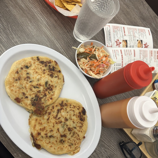 Pupusa Vegetariana Vegetarian Pupusa