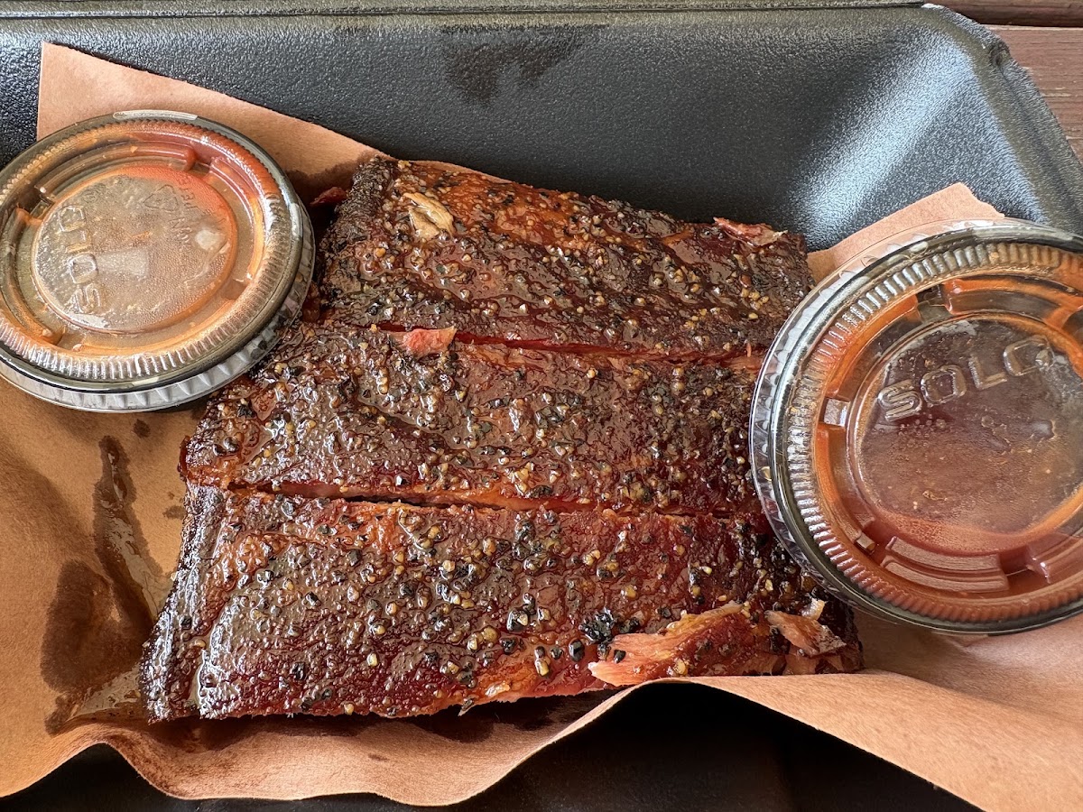 Smokin' Z's BBQ & Kraft Kitchen