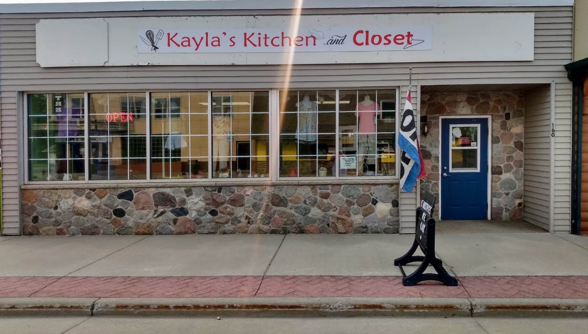 Kayla's Kitchen and Closet