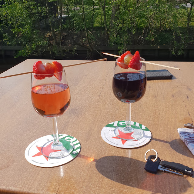 Glaasje Rosé En Rode Wijn