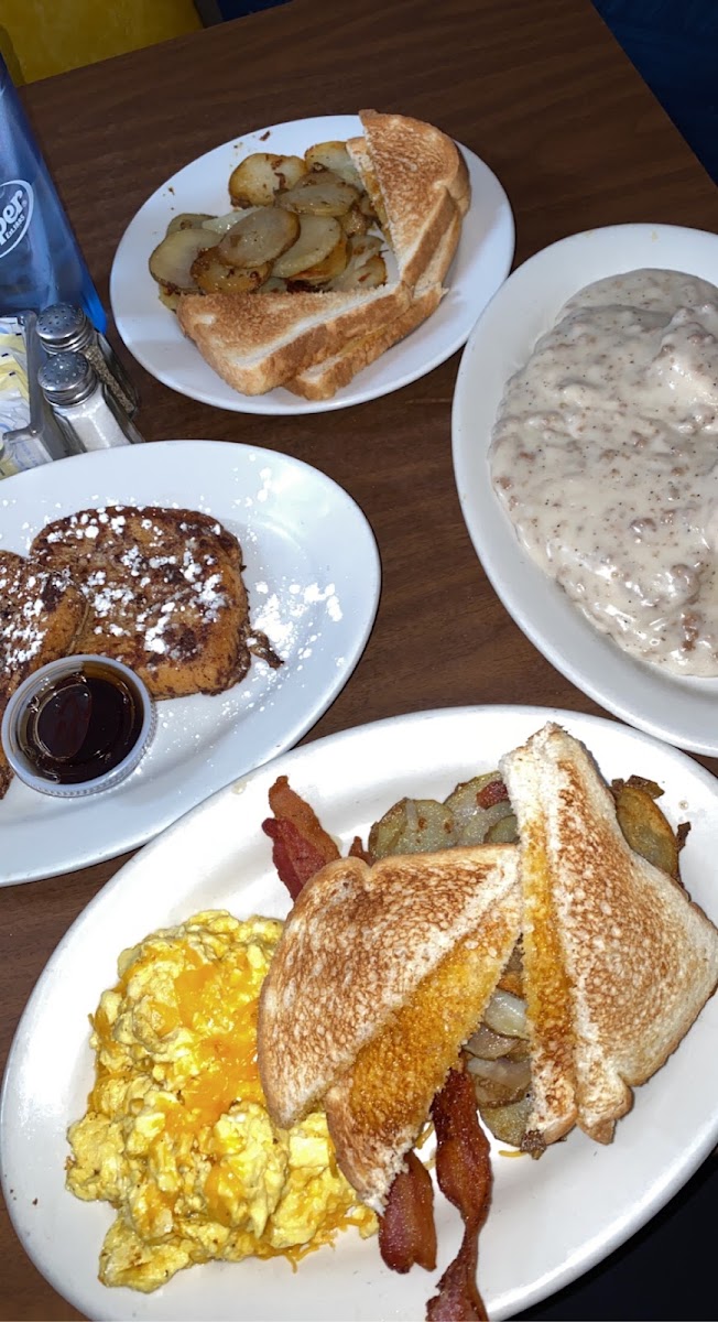 John & Toni's Restaurant/ Lounge LLC