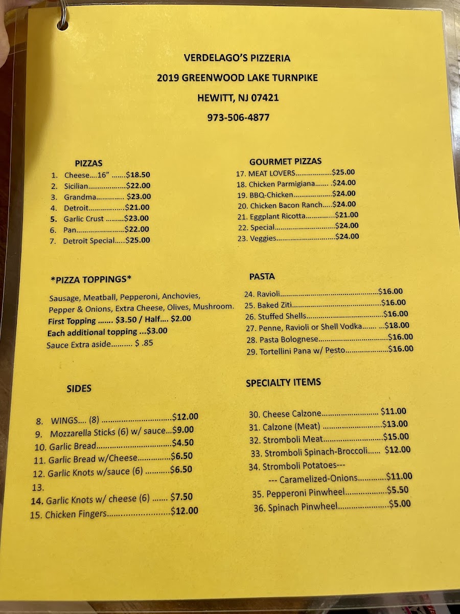 VERDELAGO'S PIZZERIA menu board