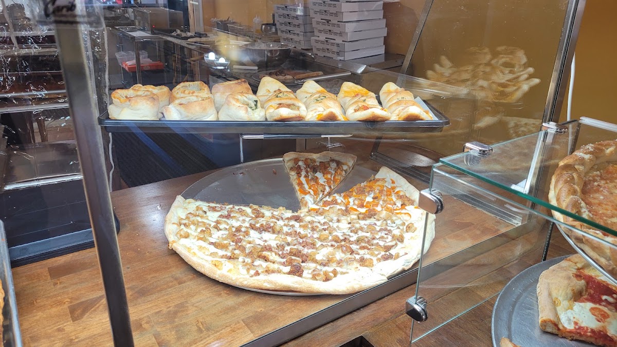 VERDELAGO'S PIZZERIA