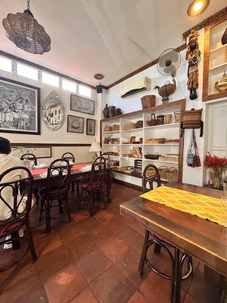 Abaseria Deli & Cafe