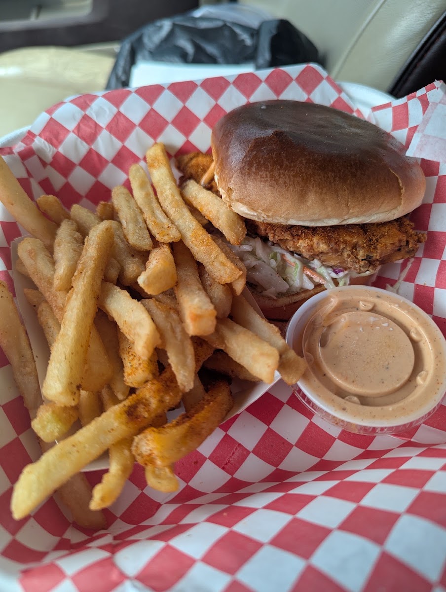 Blazing Bird - Nashville Hot Chicken Lakewood