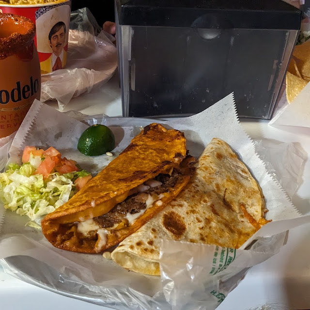 Burritos De Birria