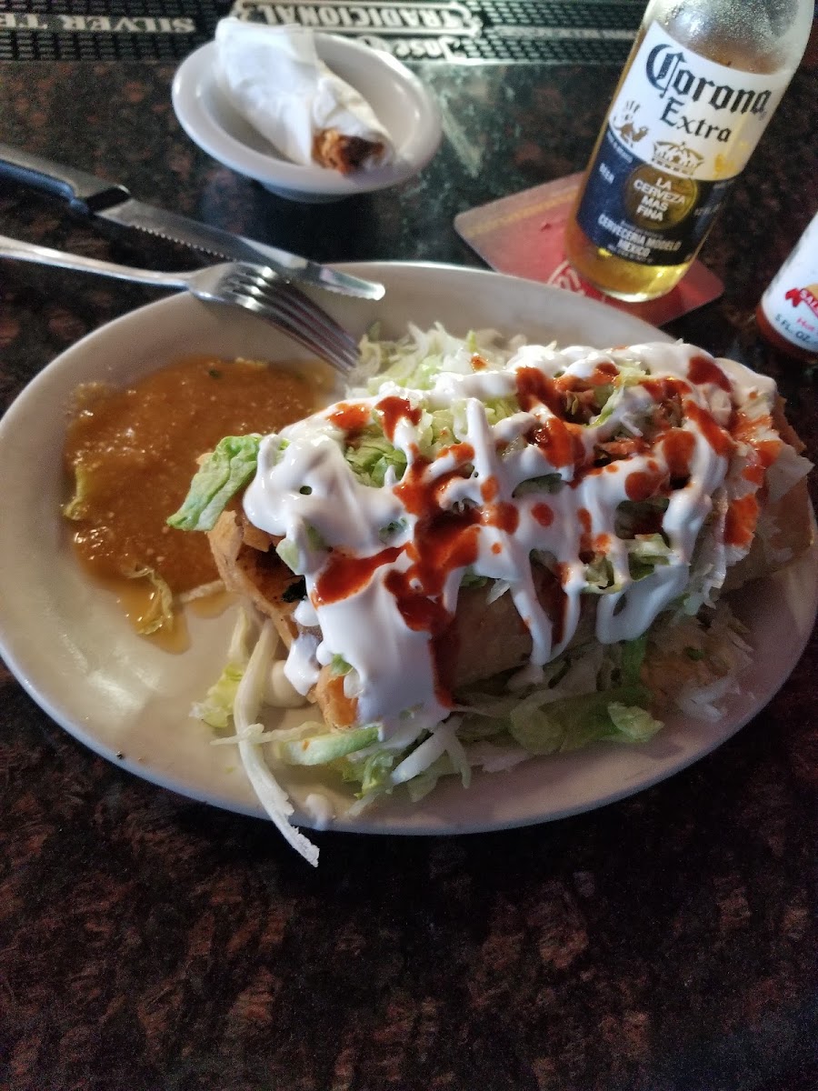 Amigos | Restaurant & Sports Bar