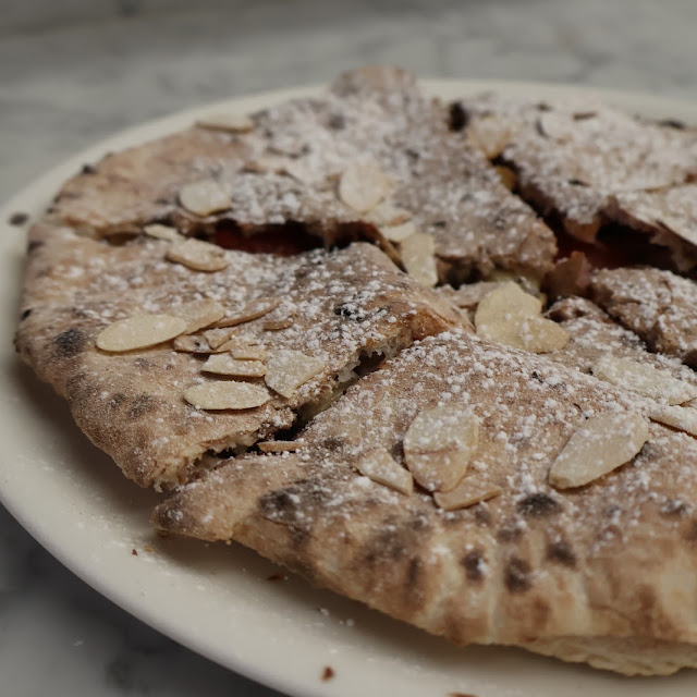 Nutella & Almonds Pizza