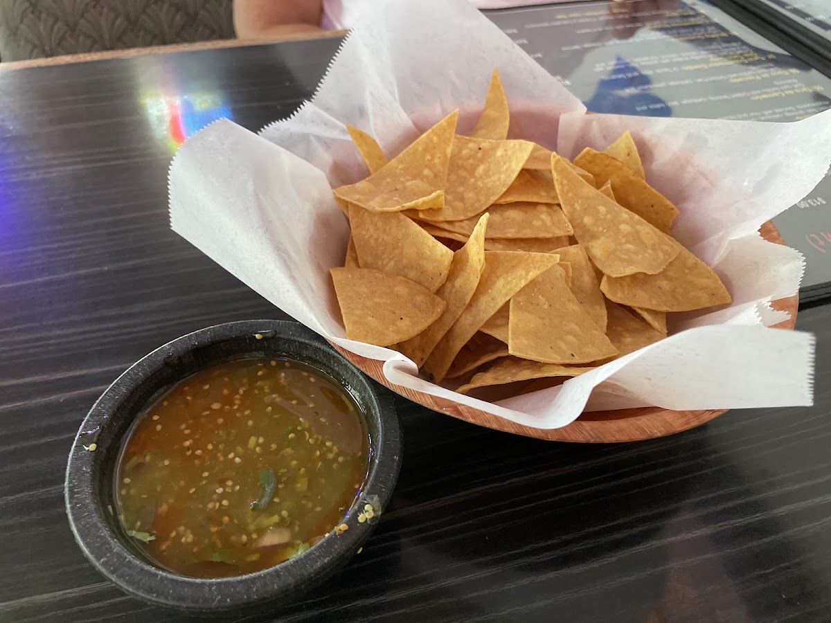 CALIFORNIA TACOS SEAFOOD & BAR