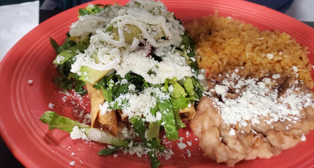 CALIFORNIA TACOS SEAFOOD & BAR