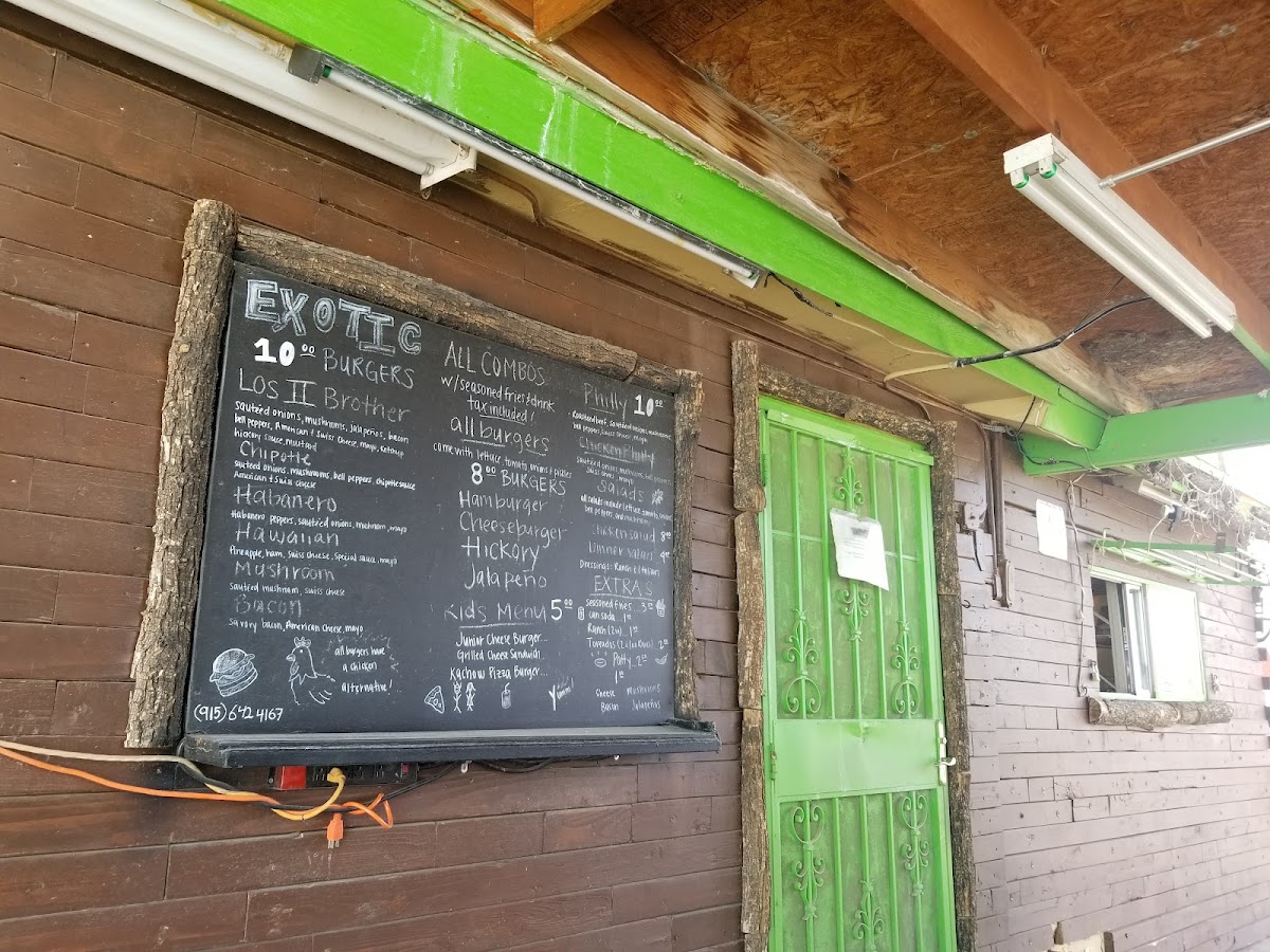 Los II Brothers Burgers menu board