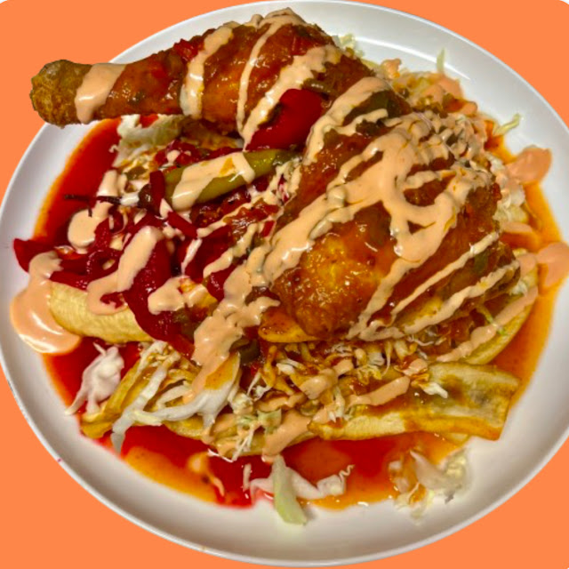 Pollo Con Tajadas