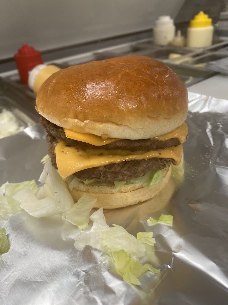 Merna's Deli