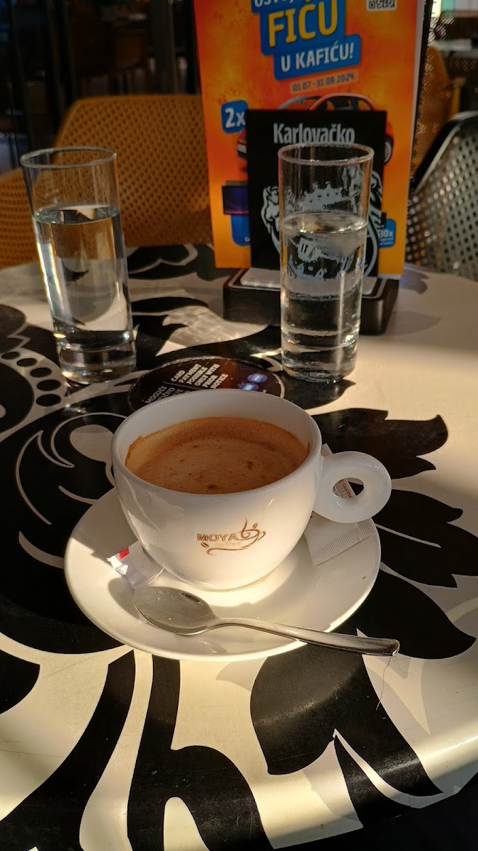 Pejo Cafe