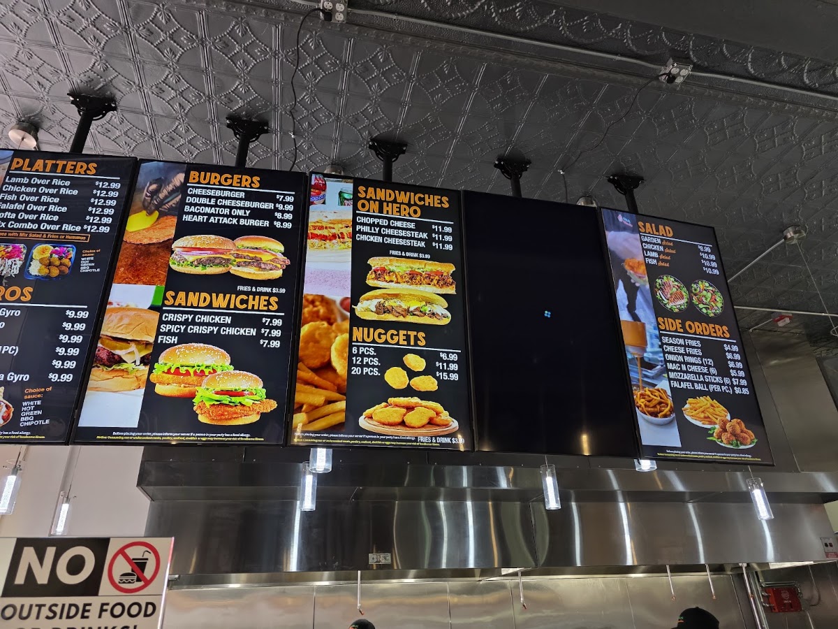 Halal Munchies menu board