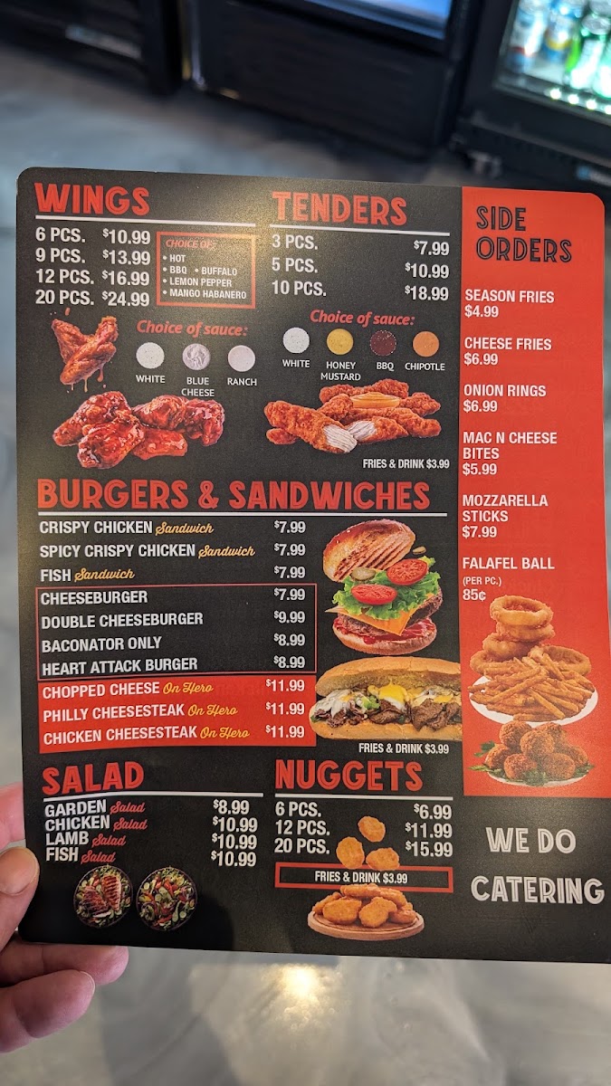 Halal Munchies menu board