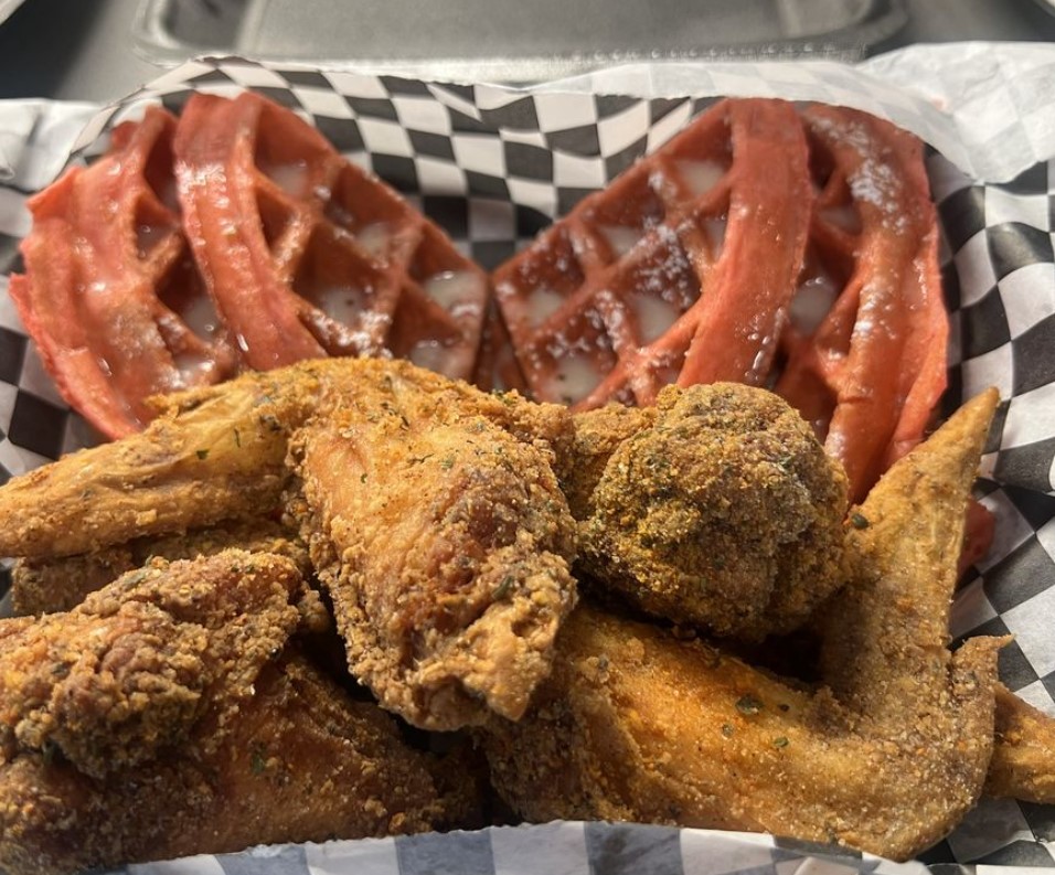 Larita's Cafe (Food Truck)