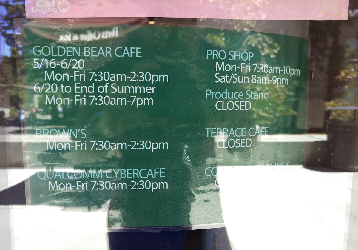 Yali’s Qualcomm Café menu board