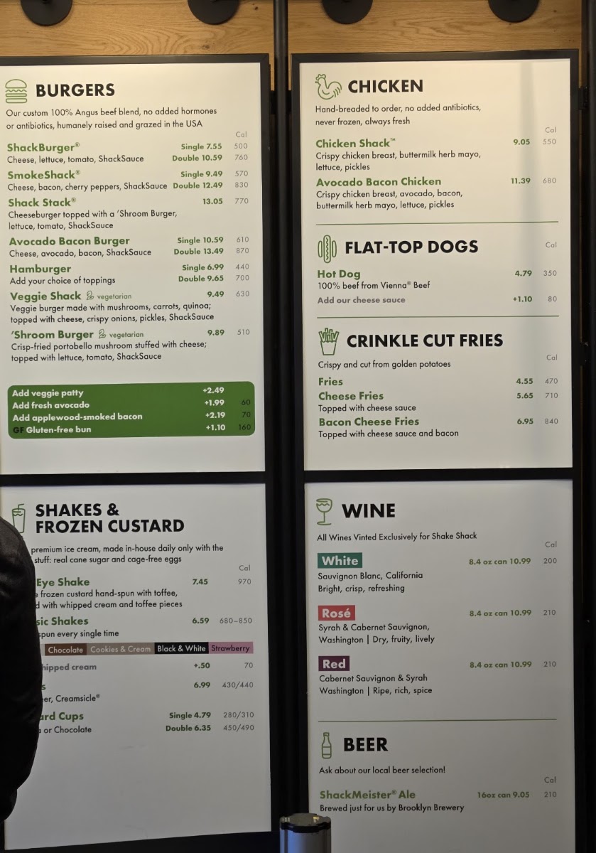 Shake Shack Minneapolis-St Paul Airport menu board