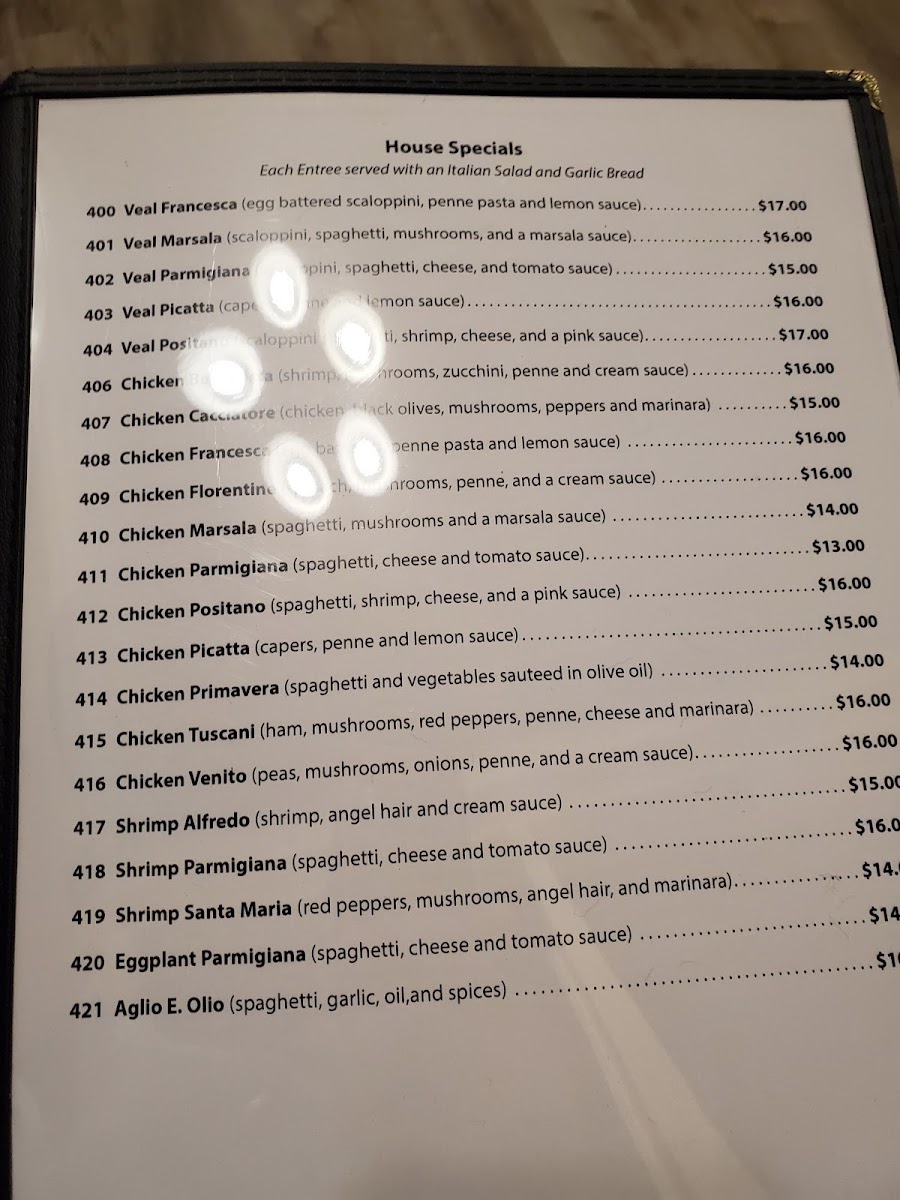 Bella Cucina of the Lake menu board