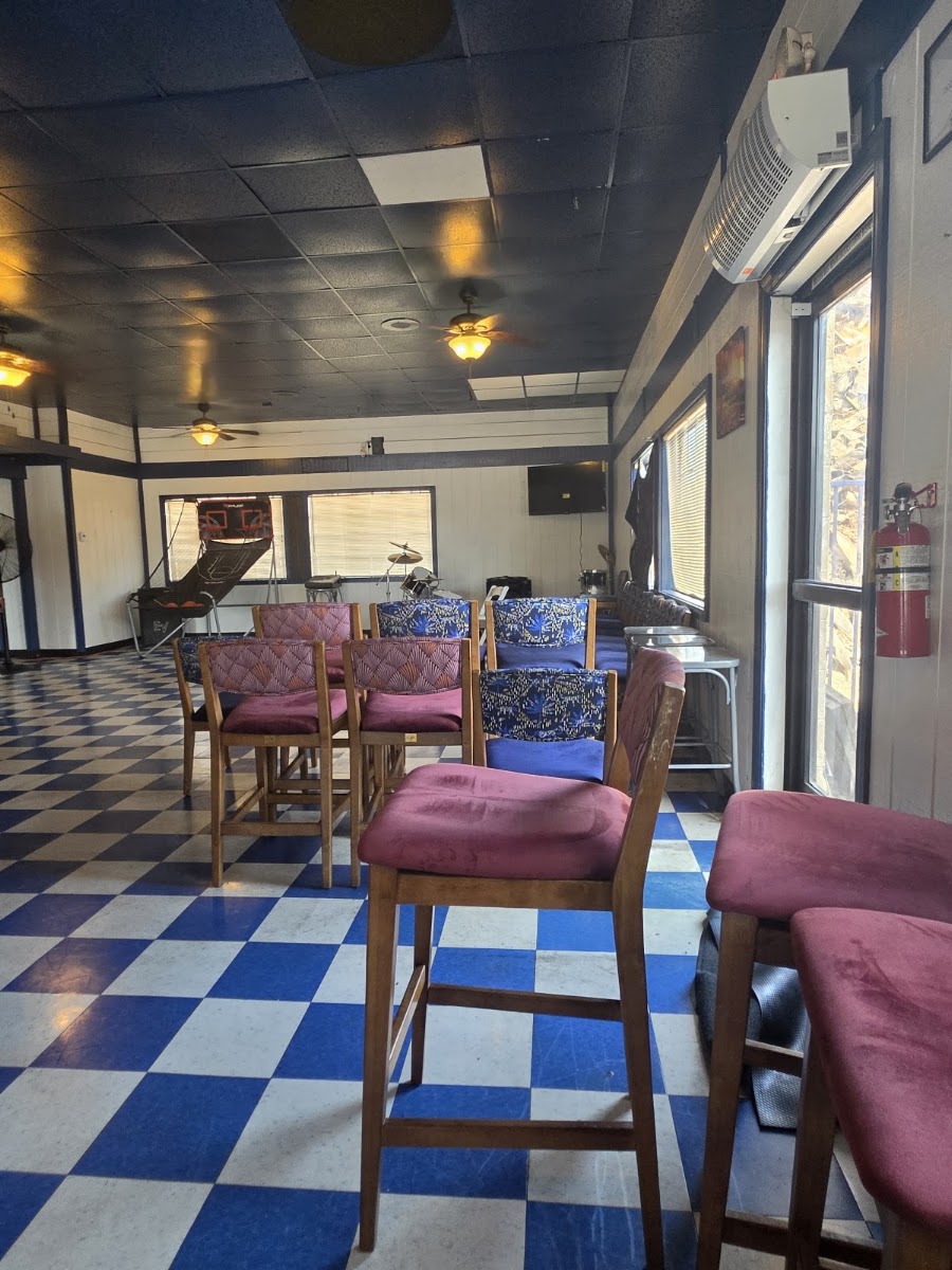 MELBA’S SOULFOOD KITCHEN